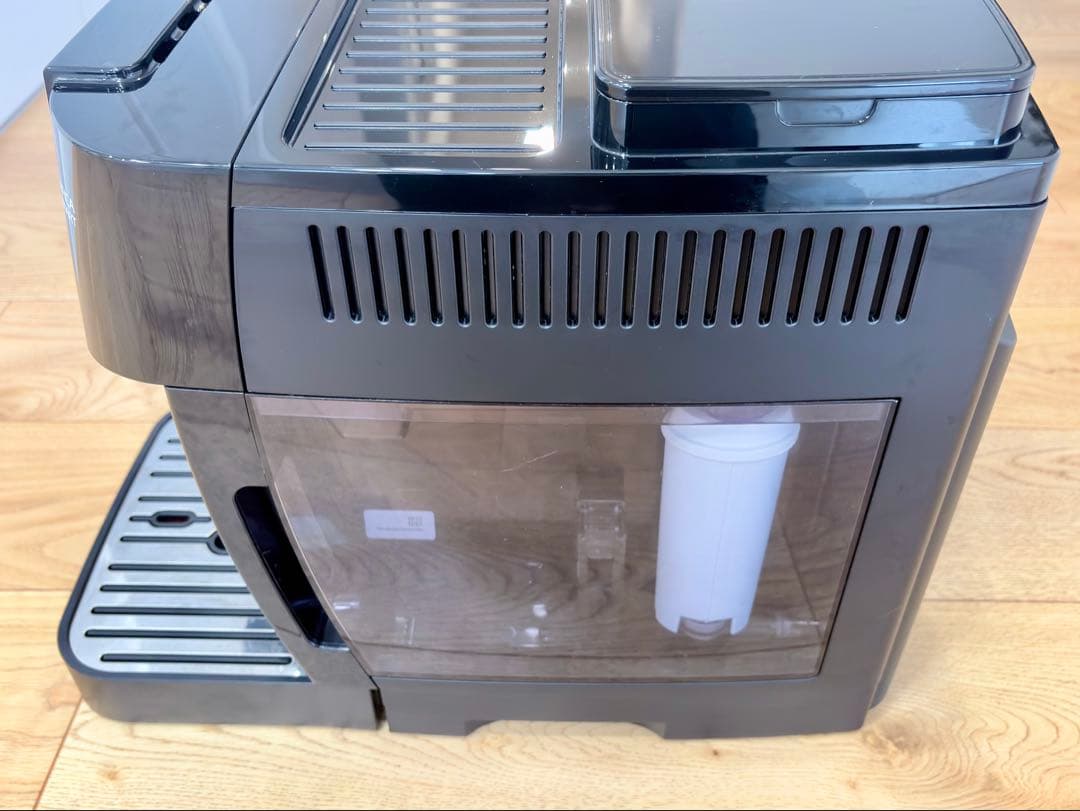 【美品】デロンギ マグニフィカ スタート ECAM22020B