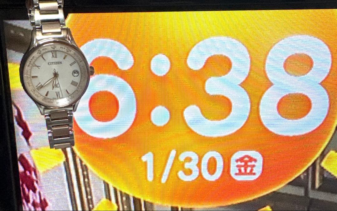 ま*様 美品CITIZEN XC シチズン クロスシー EC1165-51W 稼