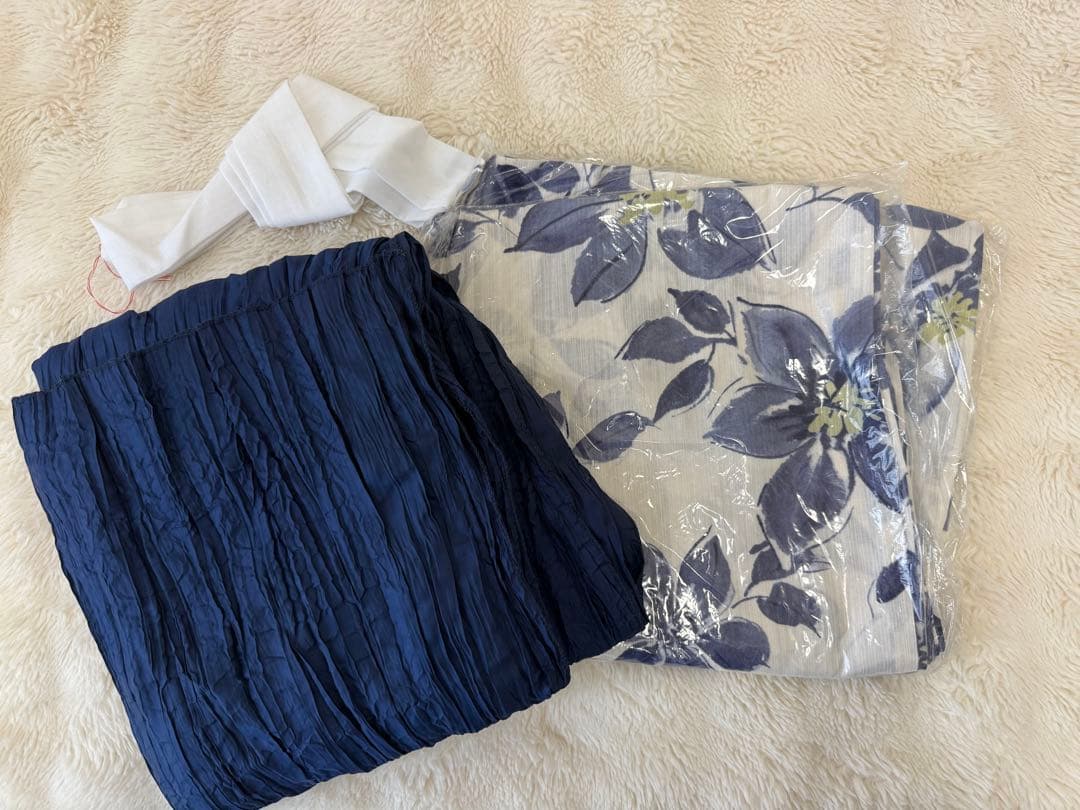 【本日最終セール】青い花柄浴衣・帯セット　Dita浴衣セット