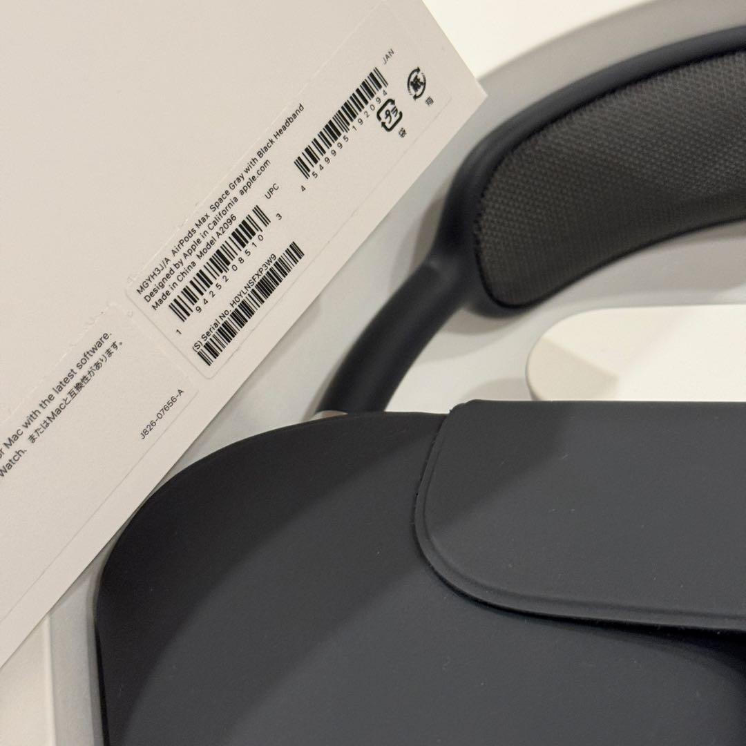 ヘッドホン Apple AirPods Max Space Gray