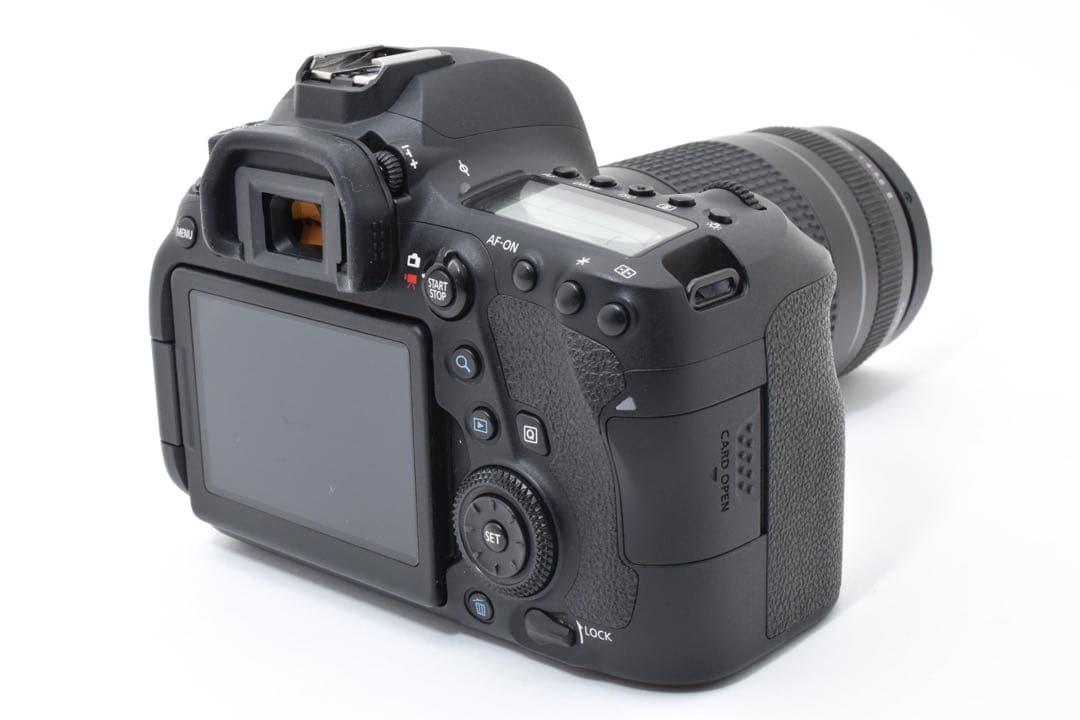 デジタルカメラ Canon EOS 6D Mark II / Canon EF75-300mm