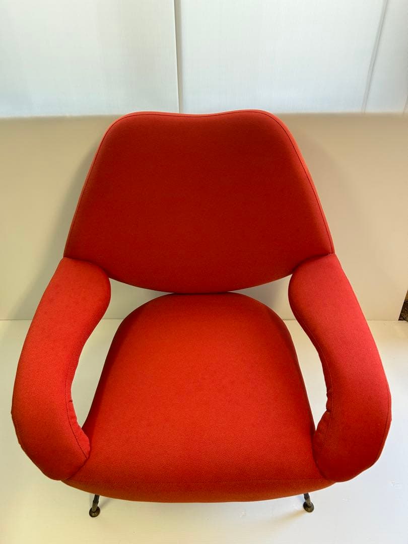 ガストーネ・リナルディ　ポルトローナ・フラウの「Du 55」アームチェア