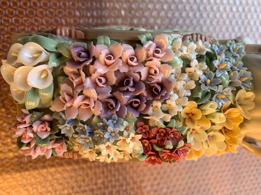 LLADRO リヤドロ 可愛いお花屋さん 6521