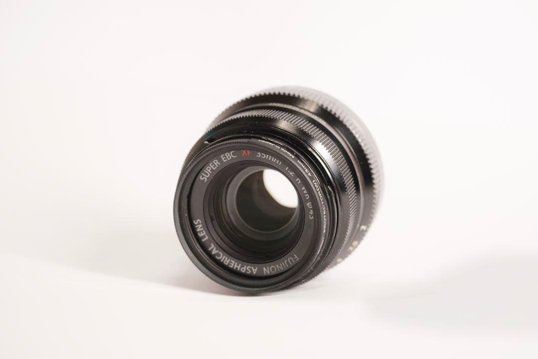 FUJIFILM XF35mm F2 R WR フード付き