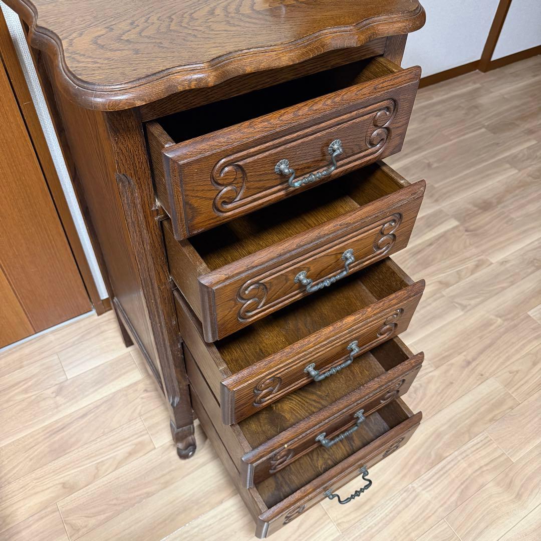 希少　三越家具　ブルージュ(Brugge) 猫足チェスト　ルーマニア　高級　棚