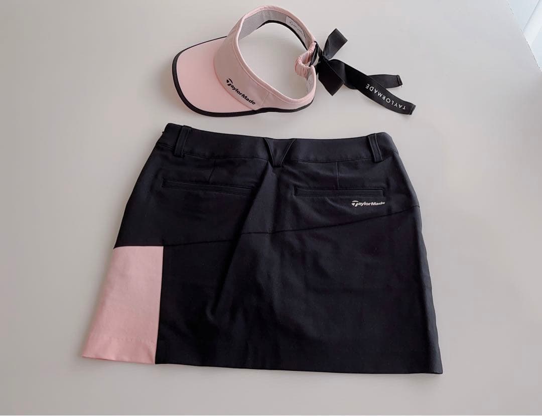 テーラーメイドゴルフ　上下②点セット　ハイネックセーター　スリットスカート