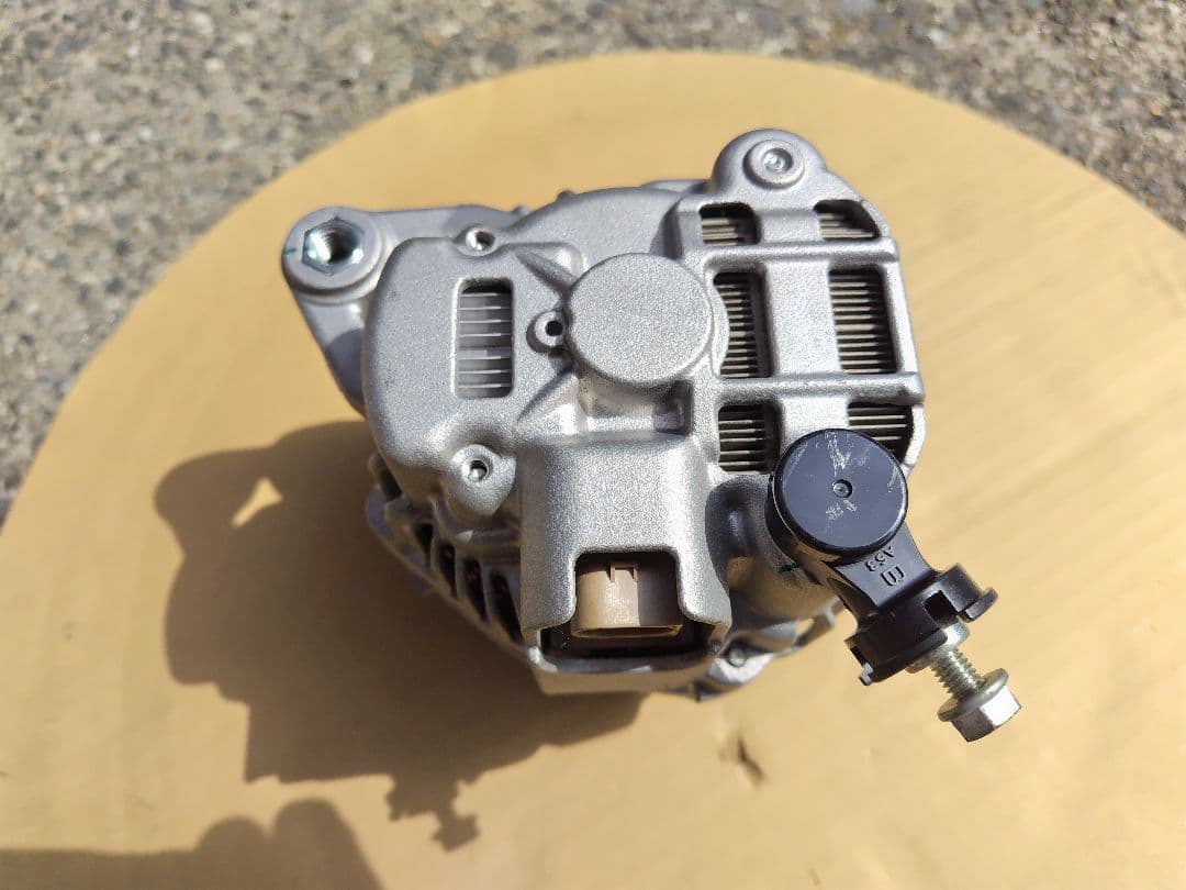 スズキエブリィW DA17W ダイナモ