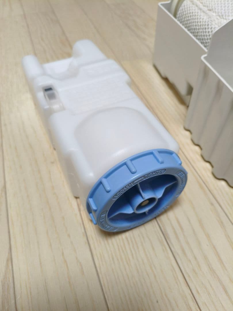 Panasonic　ジアイーノ　次亜塩素酸空間除菌脱臭機　F-MV1300