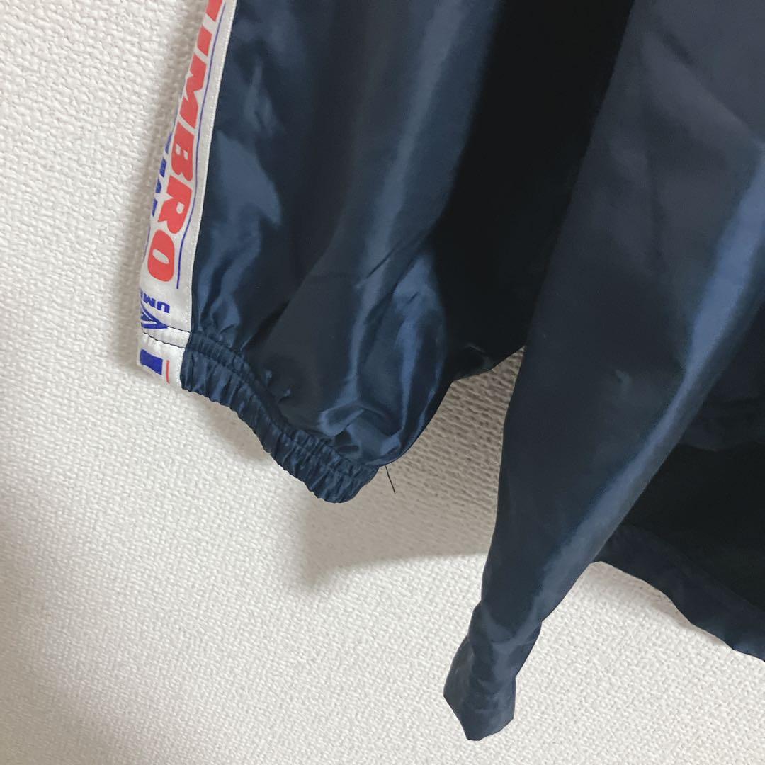 【セットアップ】限定品　UMBRO アンブロ　KAMO ナイロン上下　上L 下M