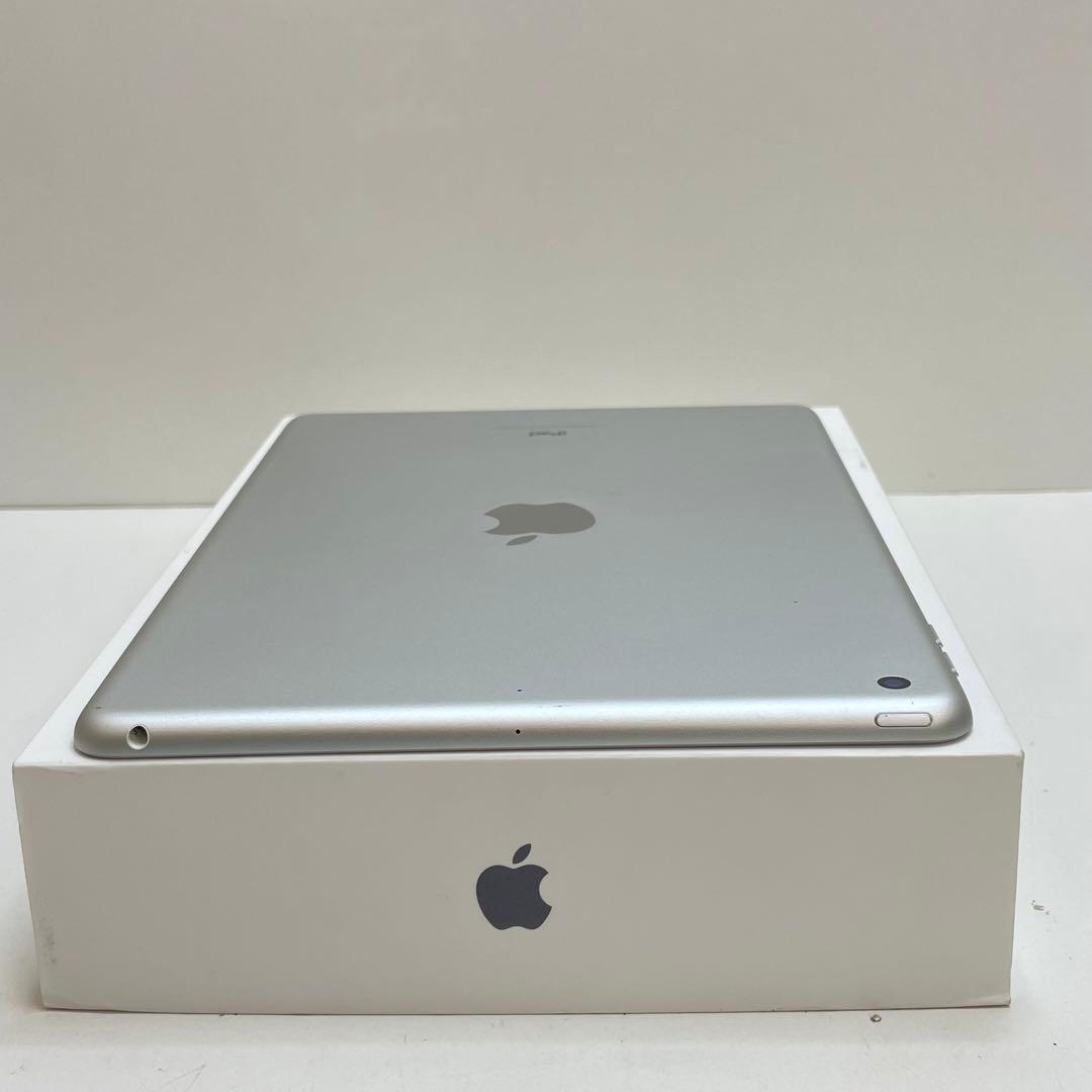 IPad 第5世代 Wi-fi 32Gb 93％