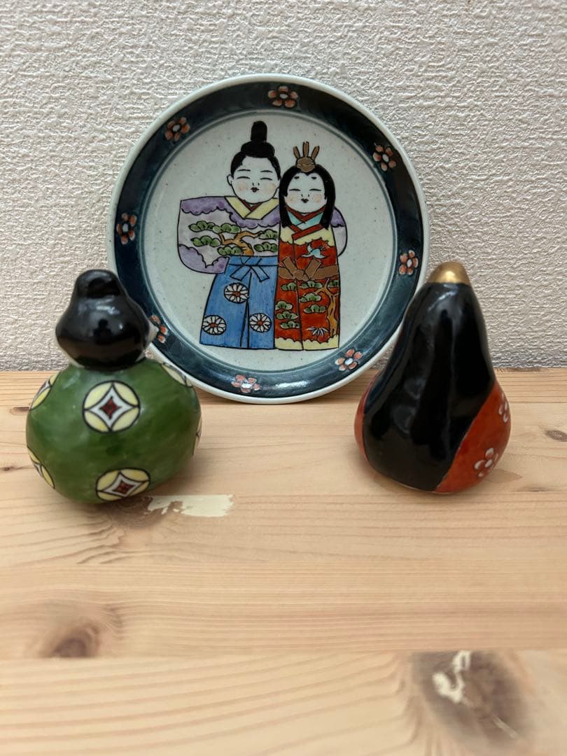 有田焼 円左エ門 雛人形 立雛 ペア＋飾り皿 三点セット｜手描き陶器 ひな飾り