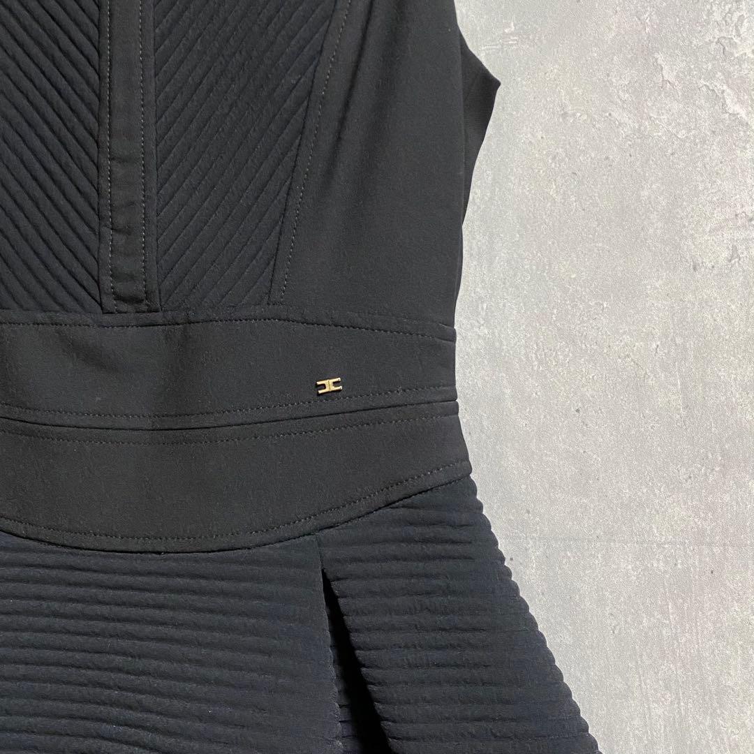 美品 エリザベッタフランキ ミニ丈 ノースリーブ ワンピース Aライン フレア