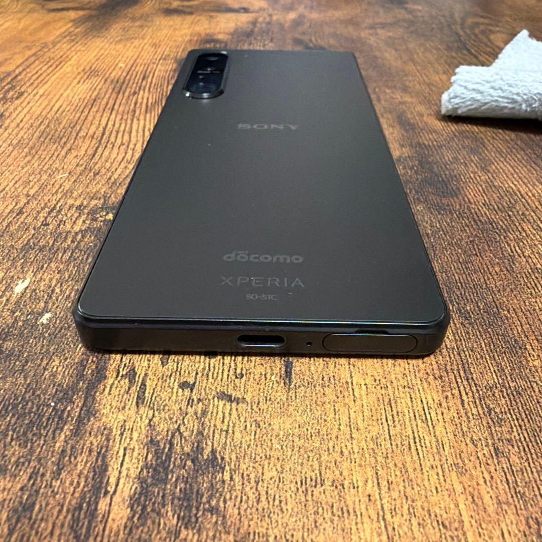 美品 SONY Xperia1 iv ブラック docomo版 256GB