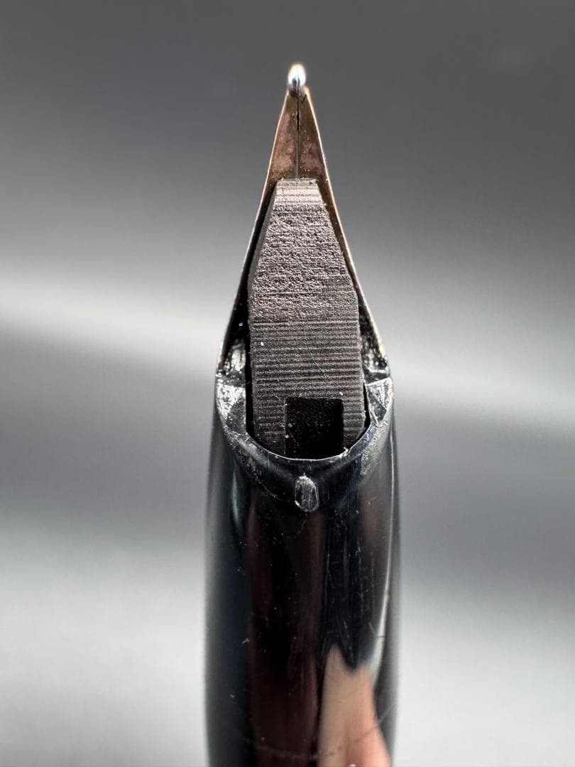 【SHEAFFER Targa】スターリングシルバー 万年筆 (14K金ペン先)