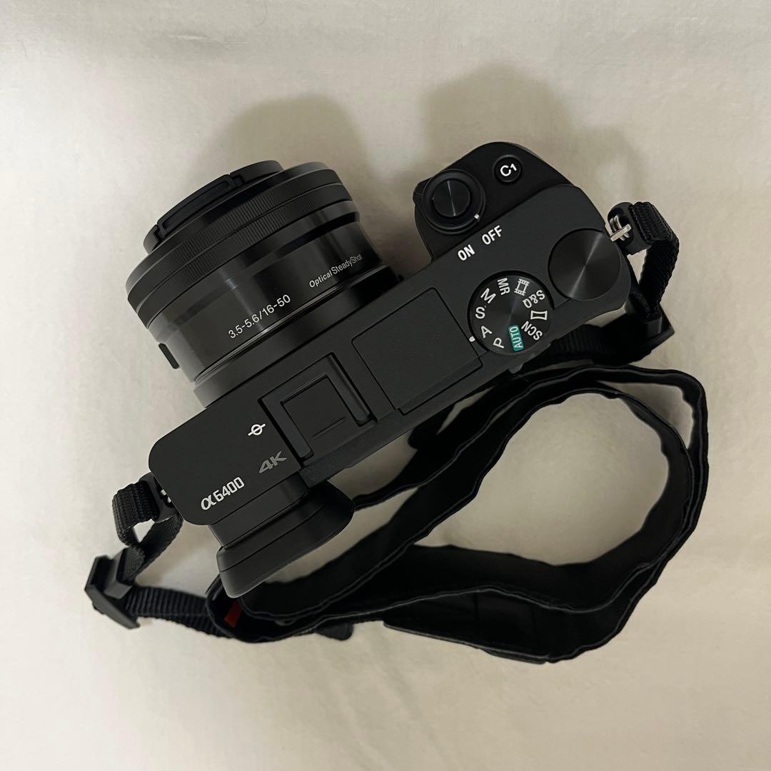 【美品】SONY α6400 （レンズ・ケース・バッグ付き）