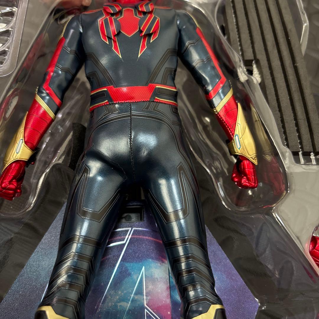 ホットトイズ　アイアン・スパイダー スパイダーマン　マーベル