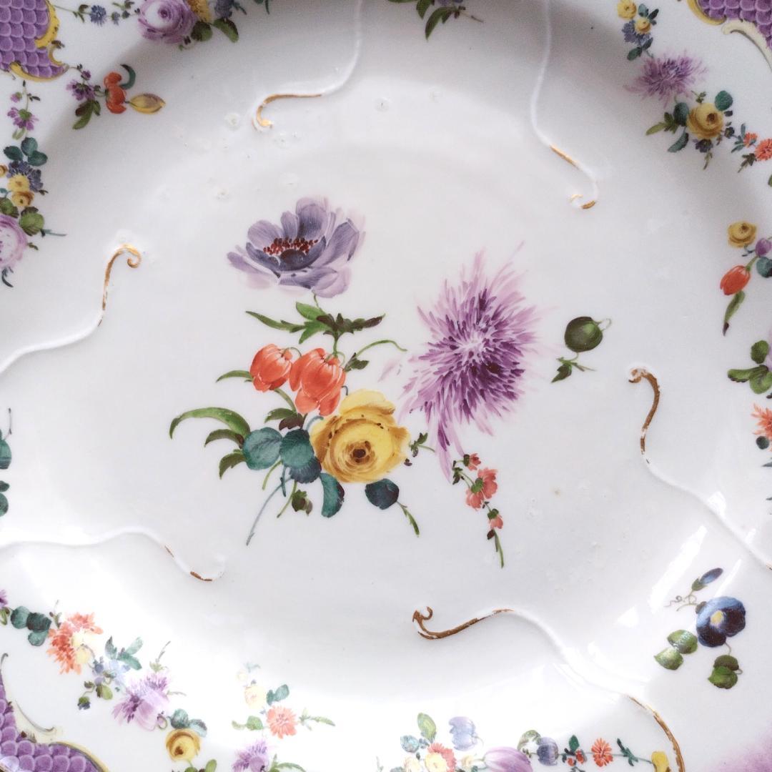 マイセン 1760-70年頃 金彩藤色スケール文様と花のガーランド 飾皿