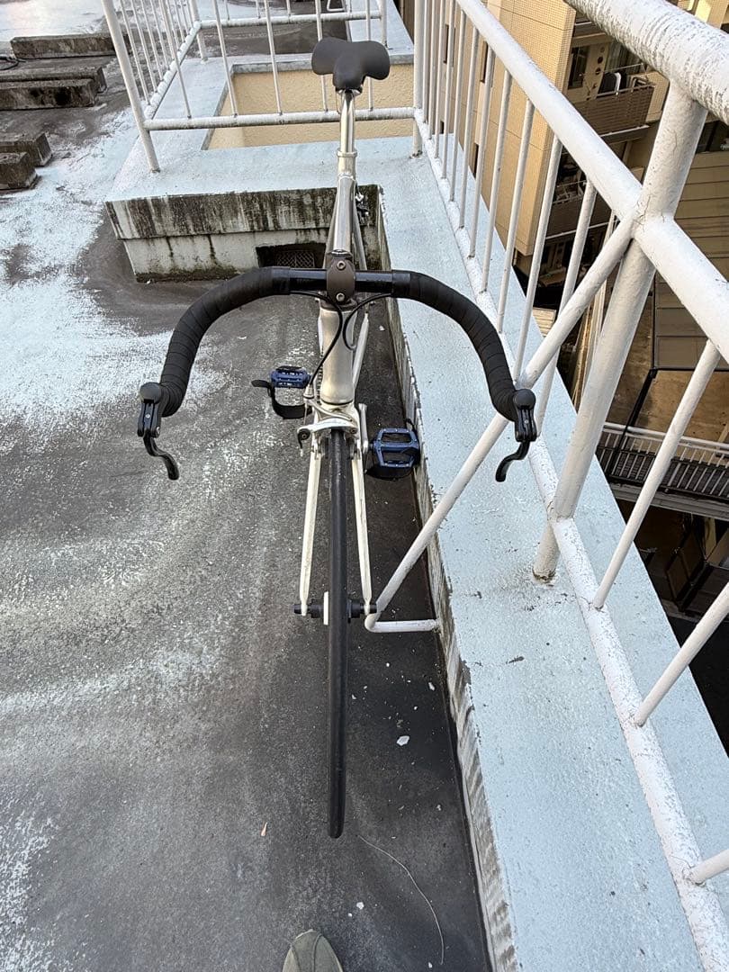 ピストバイク アルミエアロフレーム