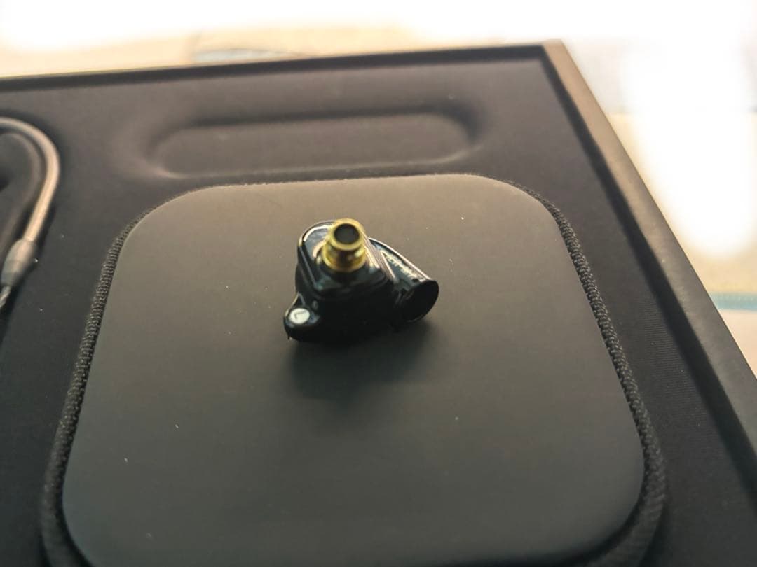 sony IER-m7 モニターイヤホン