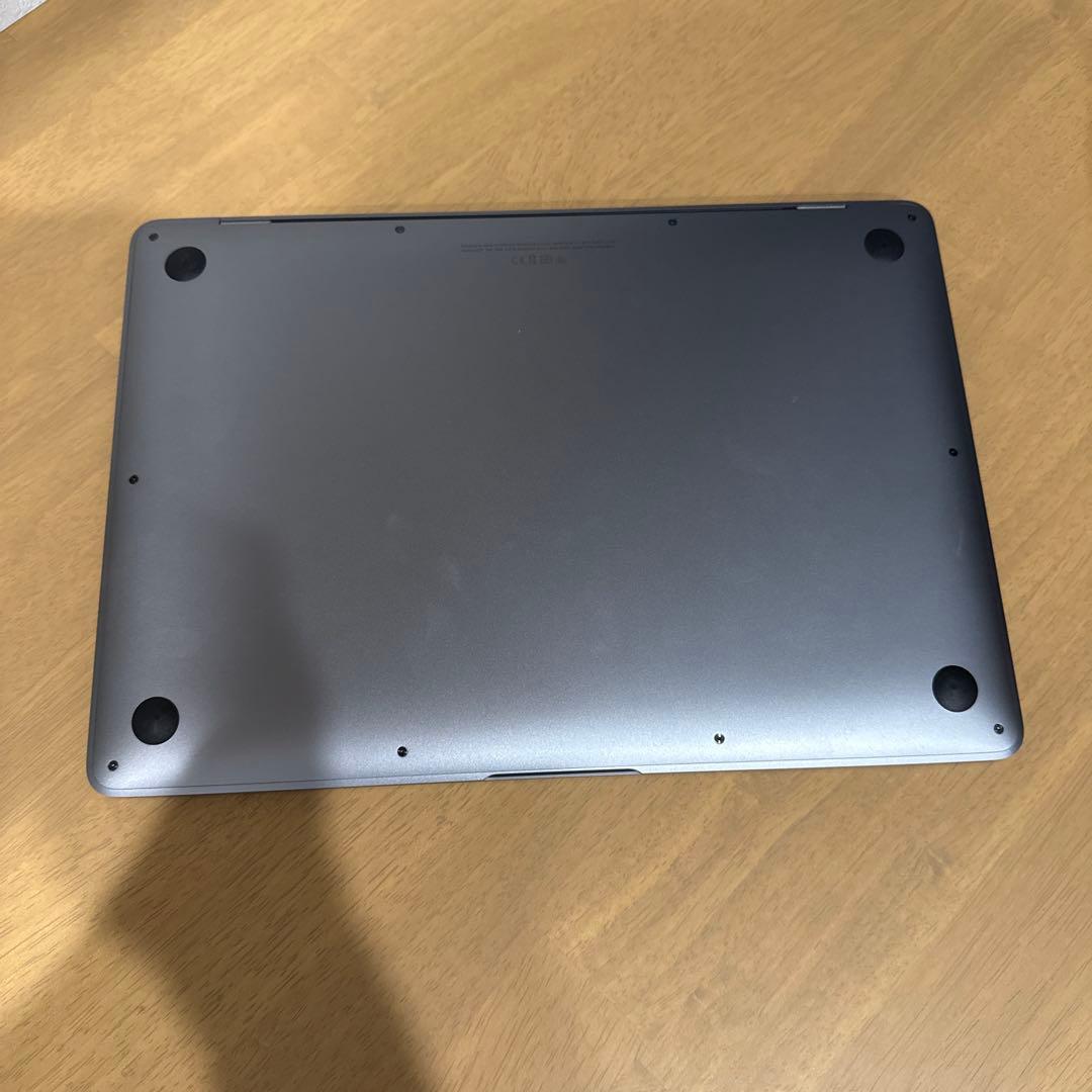 MacBook本体 Apple MacBookAir 2020 / M1 / 8GB / 256GB