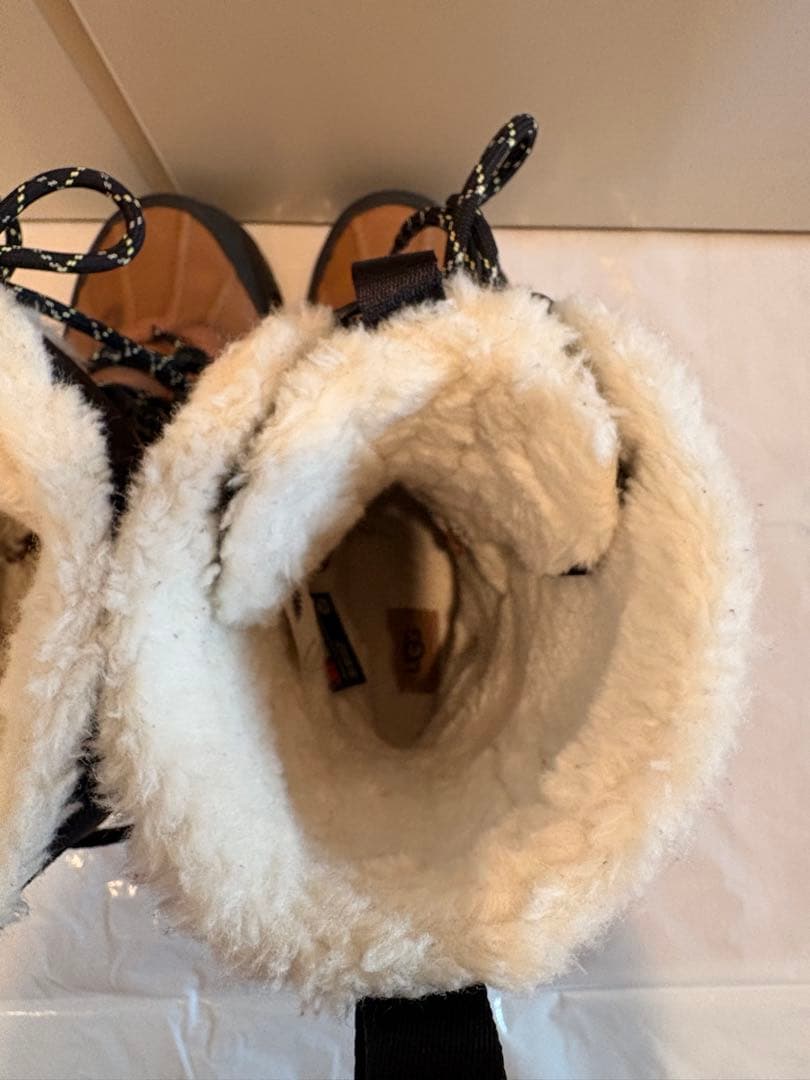 UGG Extreme ブラウンブーツ