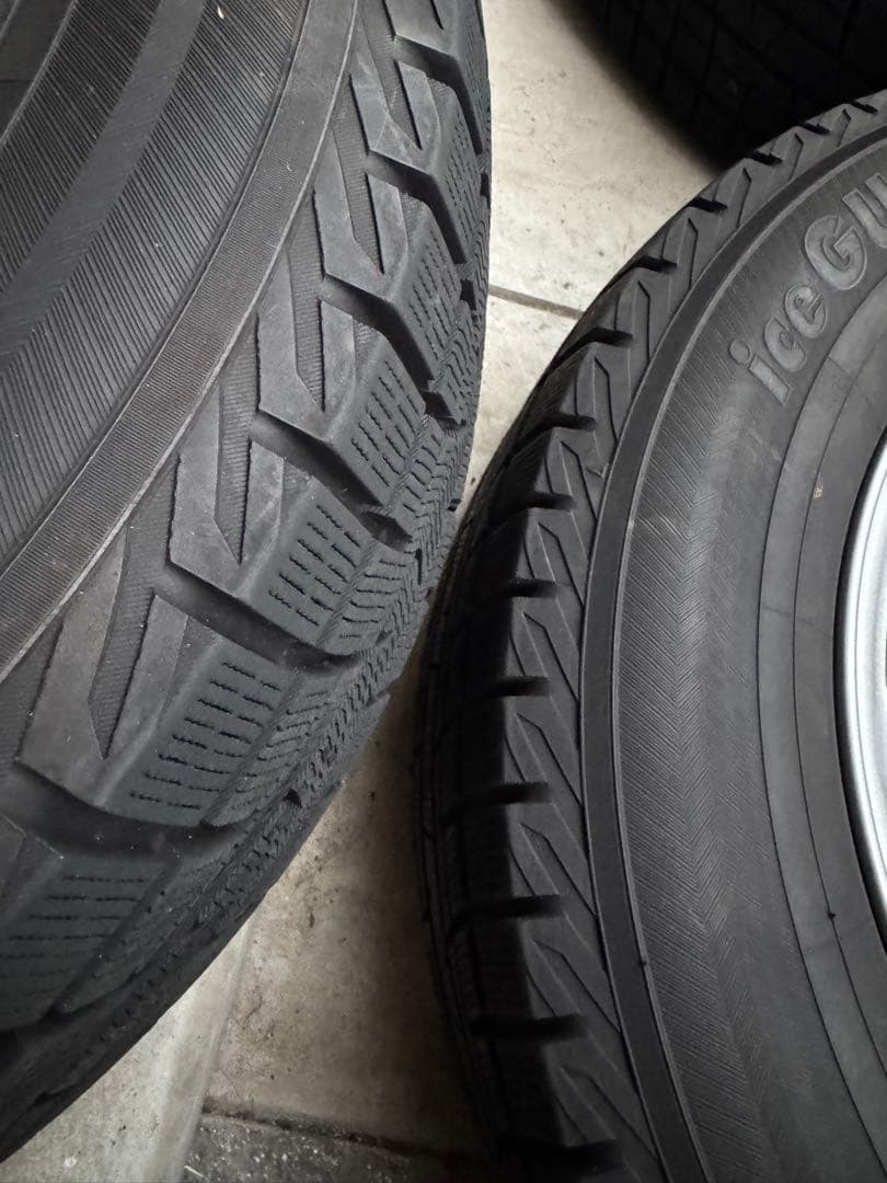 16インチ スタッドレスタイヤ&ホイールセット　215/65R16