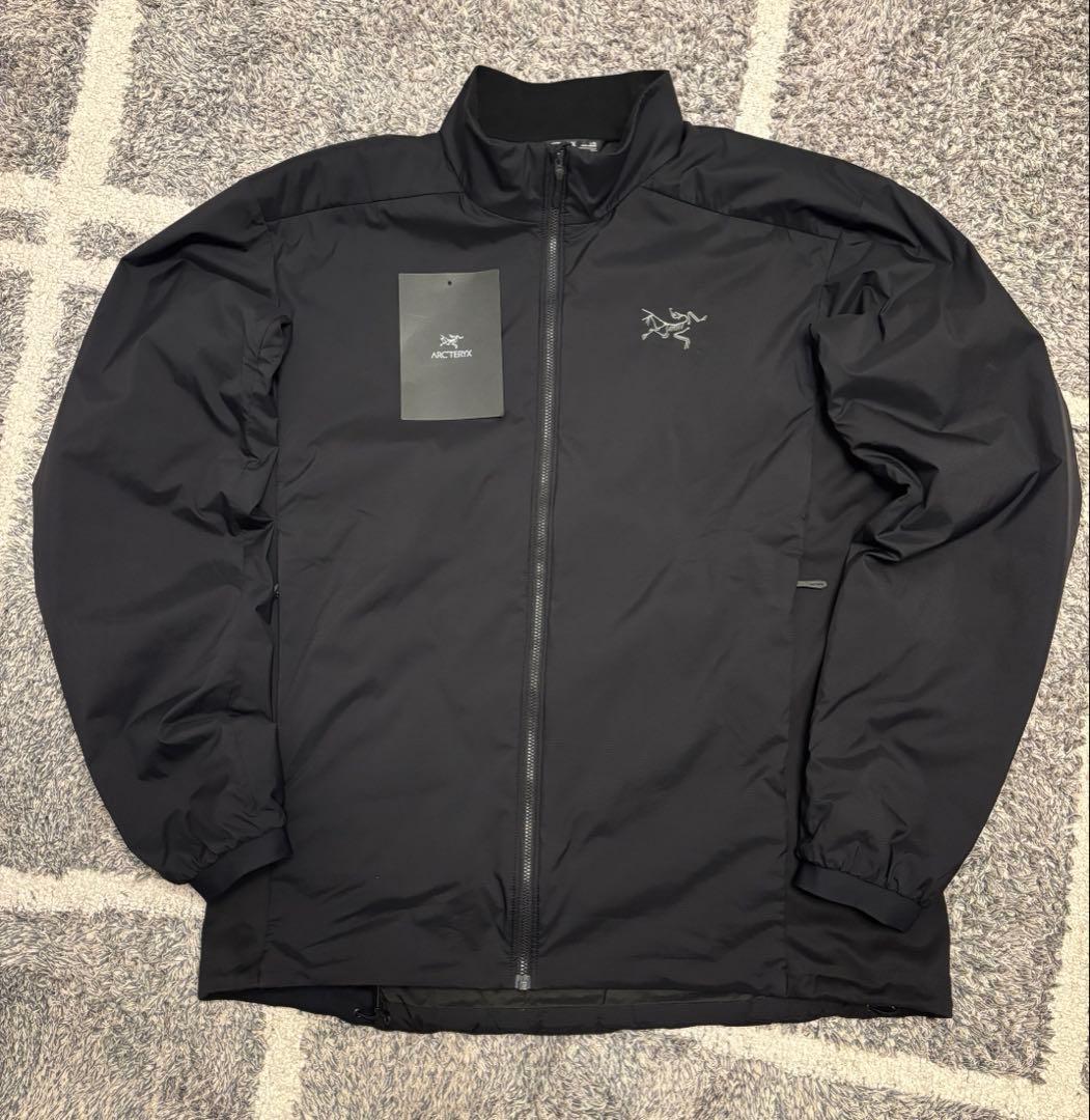 美品　2025 アークテリクス　アトムジャケット　黒　L