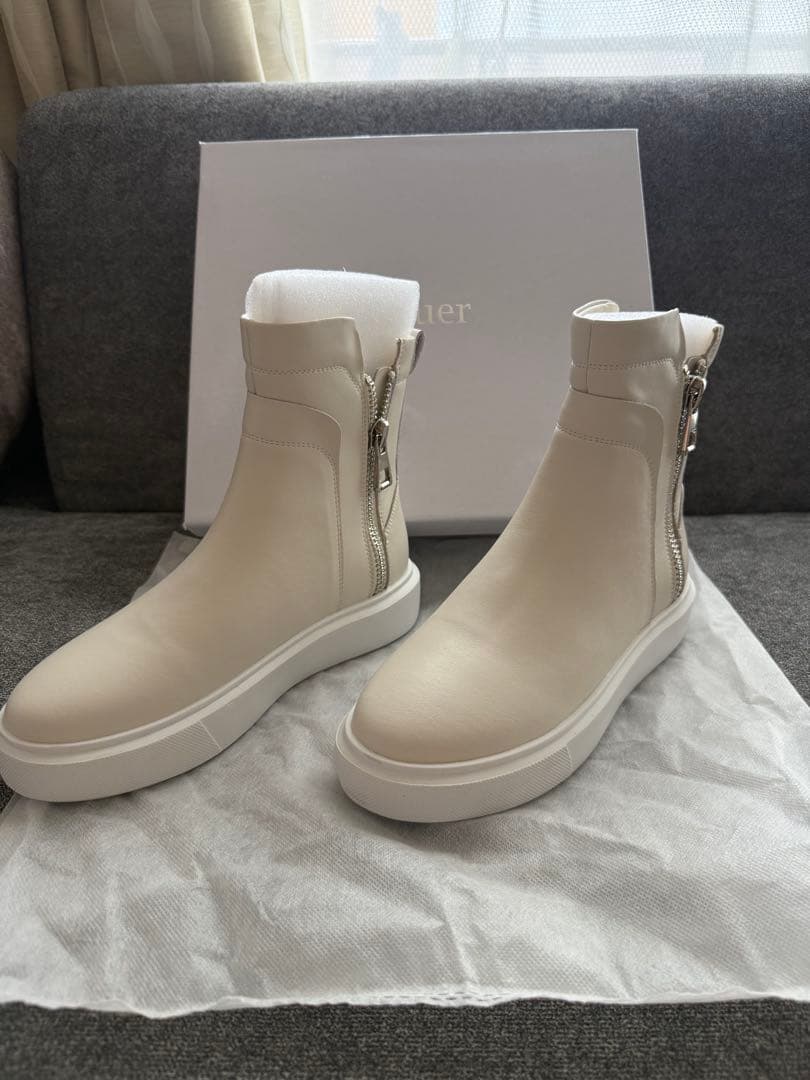 nouer ヌエール　サイドジッパーレザーブーツ