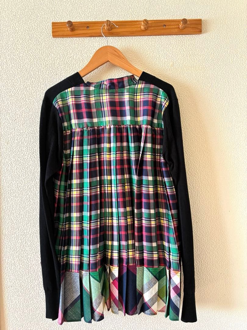 sacai＊ドッキングプリーツカーディガン