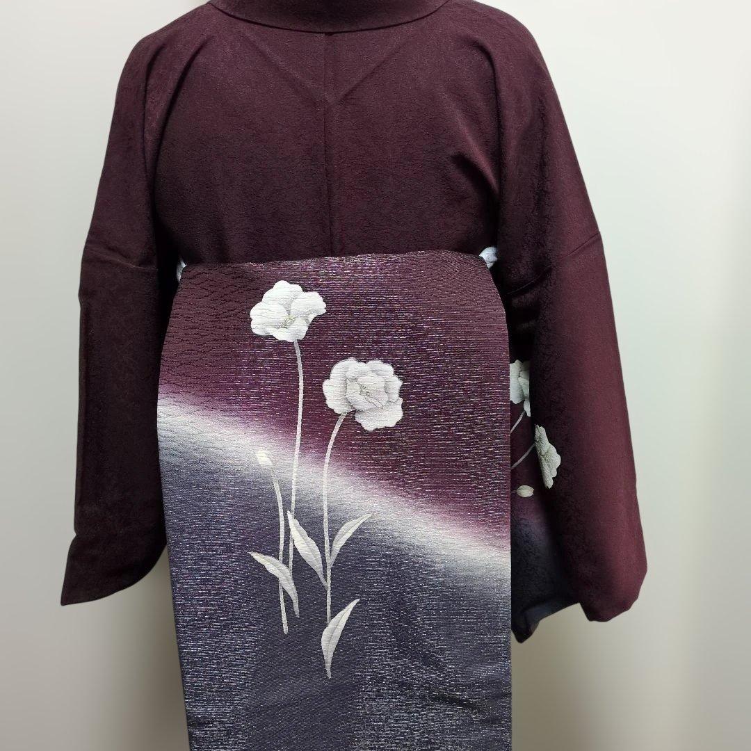 付下げ ワインレッド 花柄刺繍着物とお太鼓柄の帯セット