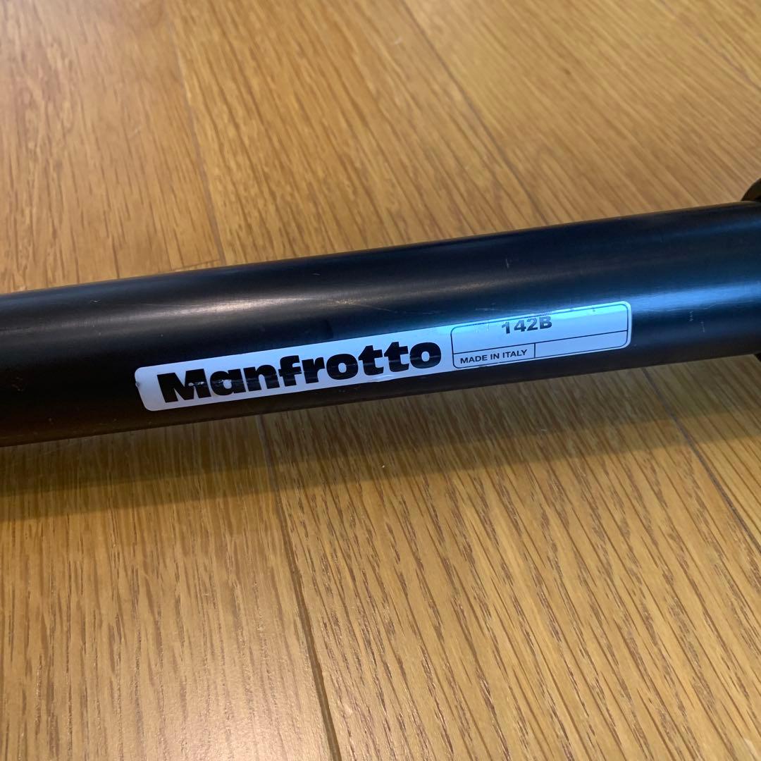 その他 Manfrotto 142B