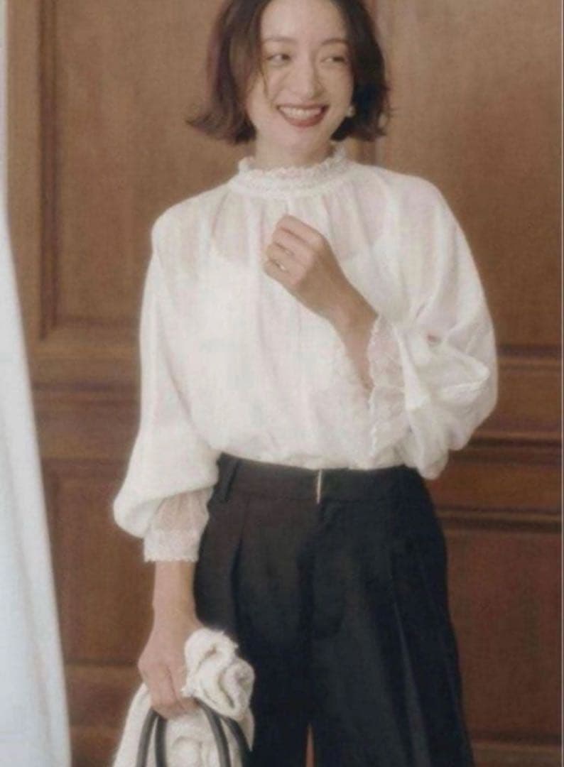 新品未使用　PUAL CE CIN 襟袖レースプチハイネックブラウス