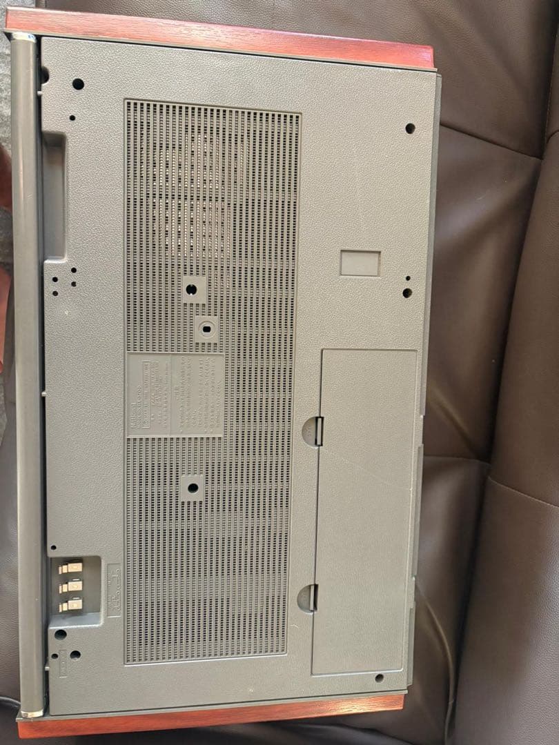 ウッド調ラジカセ AM/FM テープデッキ搭載お値段交渉受け付けます。