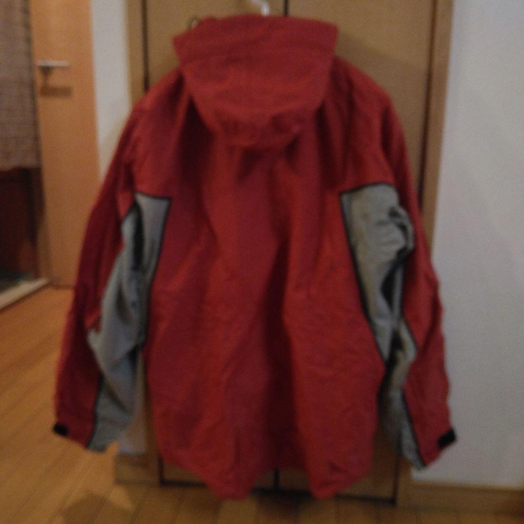 スノーボードウェア 赤/グレー フード付き　HELLY HANSEN上下セット