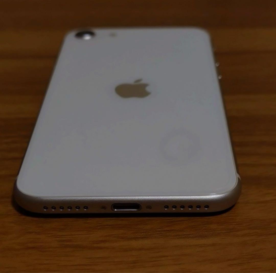 Apple版iPhoneSE第3世代128GB SIMフリー バッテリー100%