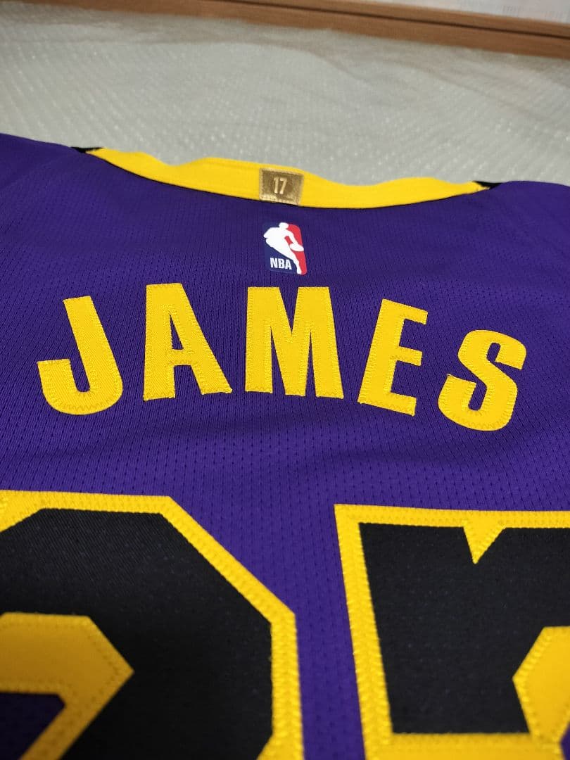 ウェア Lakers LeBron James Statement Jersey XXL