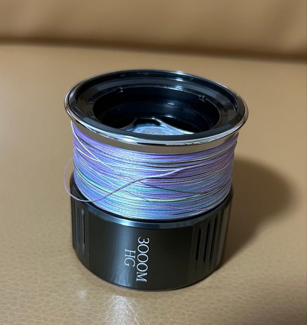 STELLA 3000M HG スプールとケース