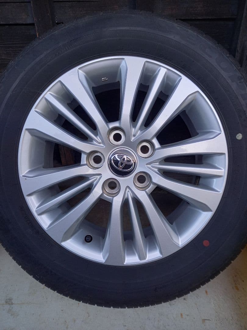 ゆきです！トヨタ 16インチ ホイールセット