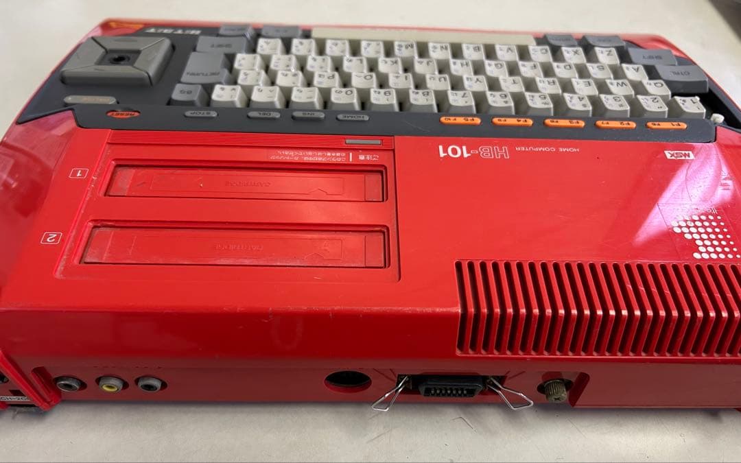 SONY MSX HB-101 本体 赤 電源未確認 ジャンク