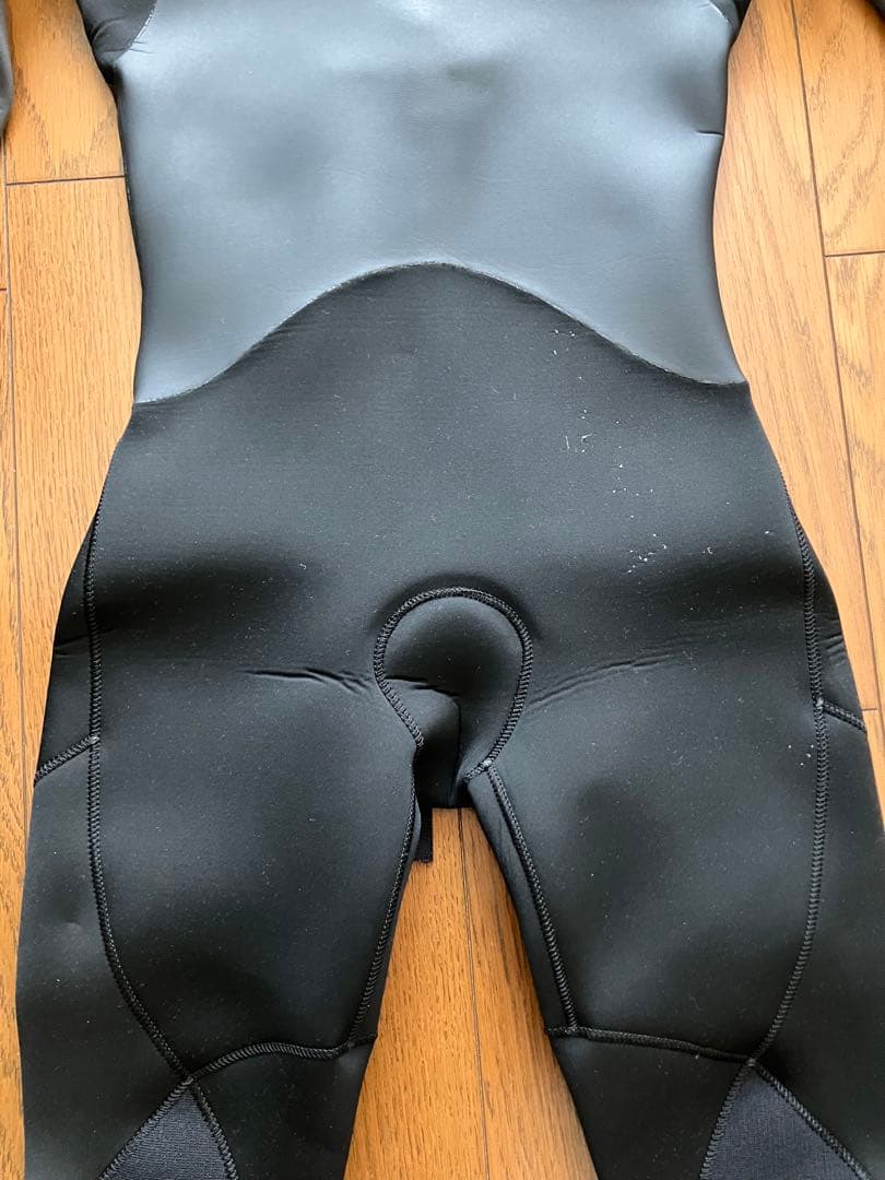 「美品」クイックシルバー　ウェットスーツ　RN114199 Lサイズ