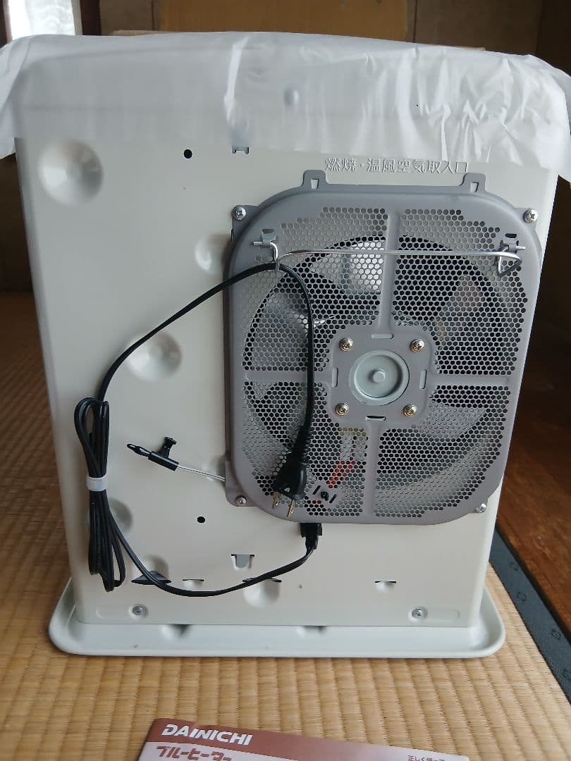 超美品！ダイニチ2011年製 石油ファンヒーター FHY-32TR2