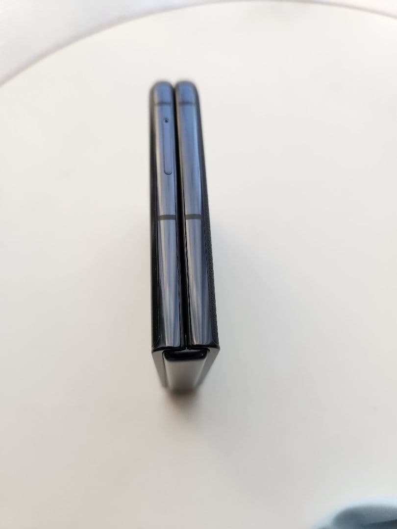 Motorola razr 50 Ultra US版（SIMフリー）