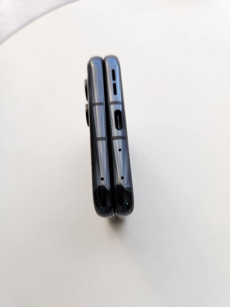 Motorola razr 50 Ultra US版（SIMフリー）