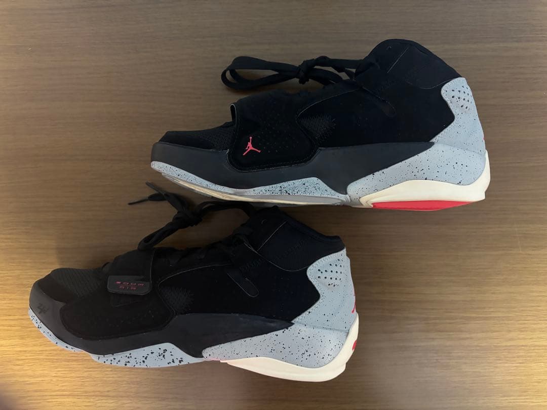 ナイキ エアジョーダン ザイオン2 ブラックセメント 25.5cm