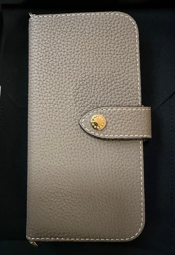 新品同様BONAVENTURA／ボナベンチュラ　iPhone17 proケース