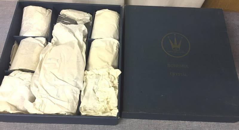 ＜箱入り 未使用品＞　チェコ製　  ボヘミアン クリスタルグラス　セット