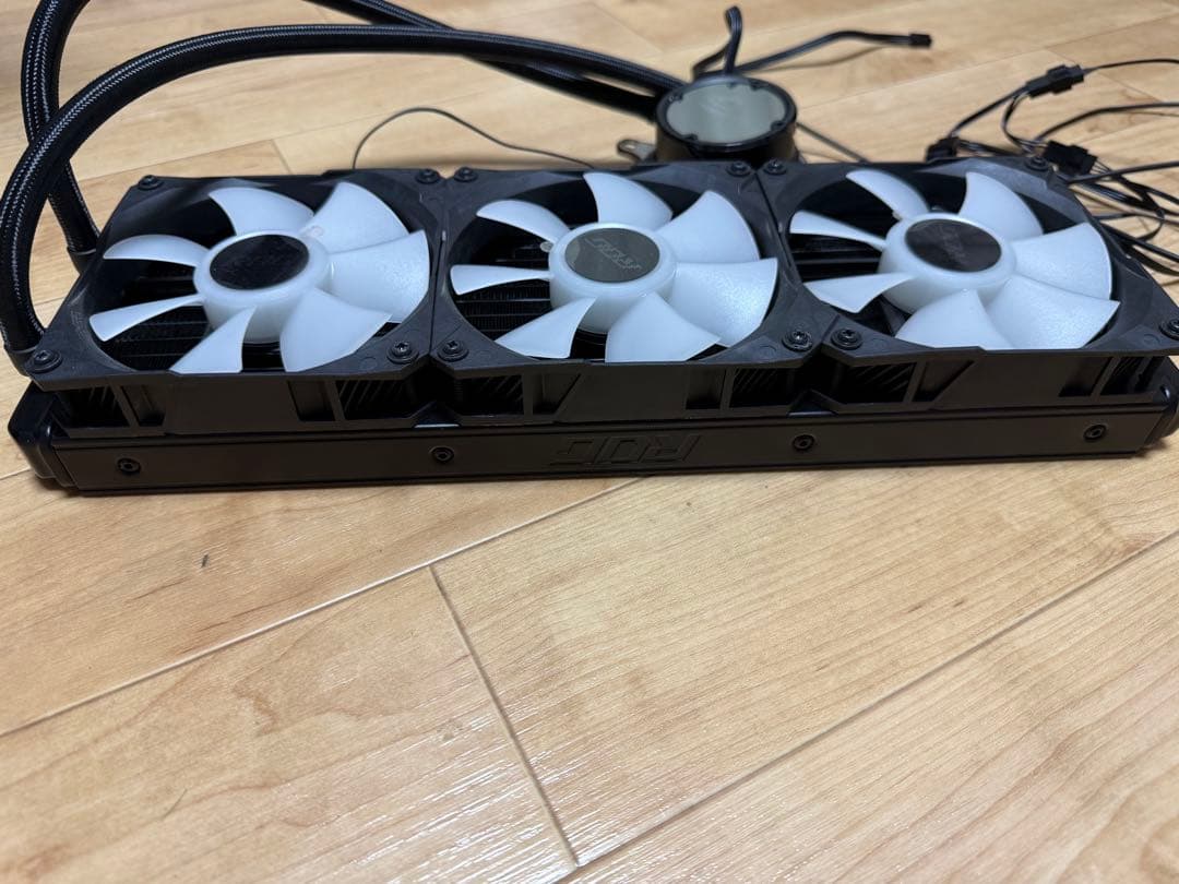 合*人様 AIO ASUS ROG STRIX LC II 360 ARGB.