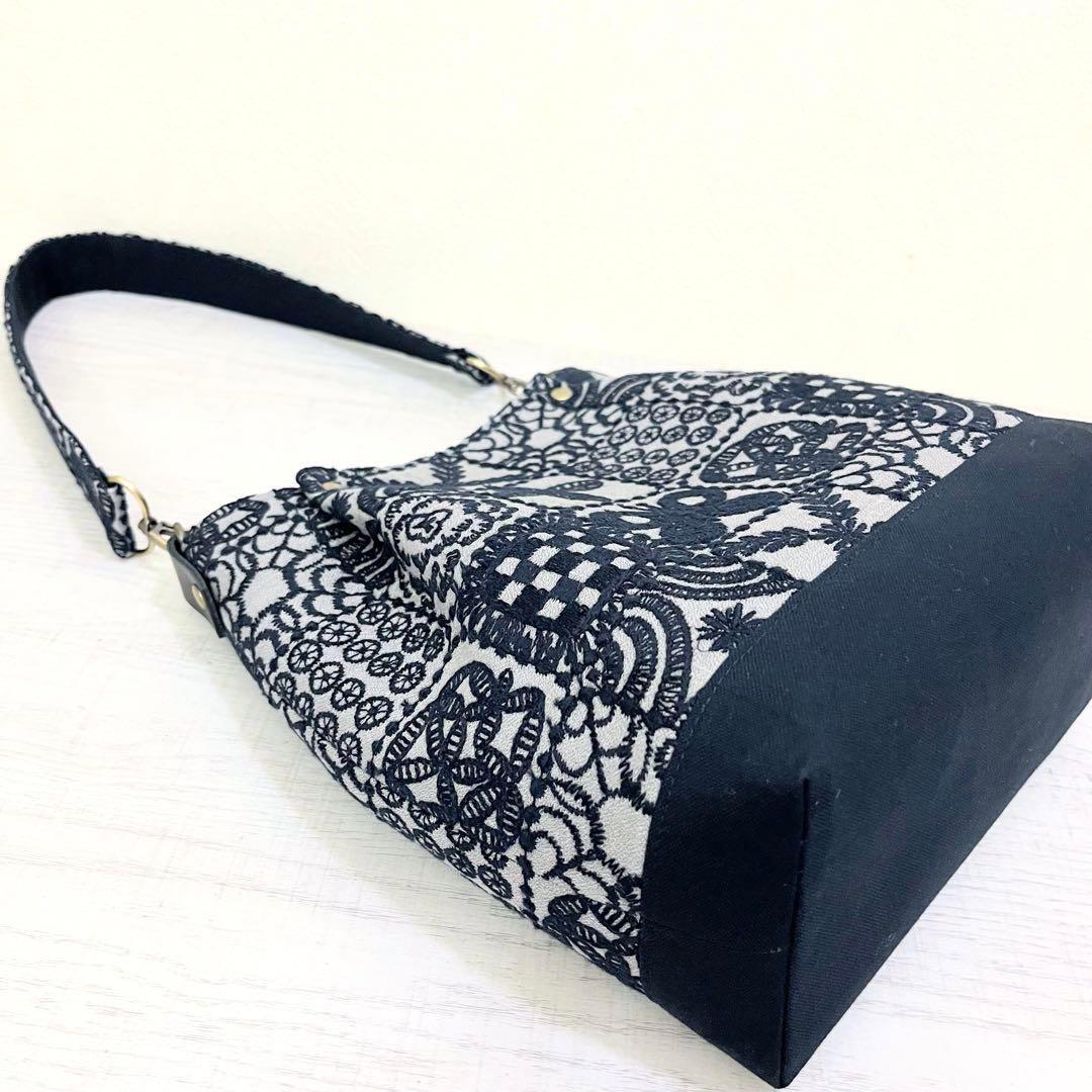 ミナペルホネン　ハンドメイド　ショルダーバッグ　forest tile