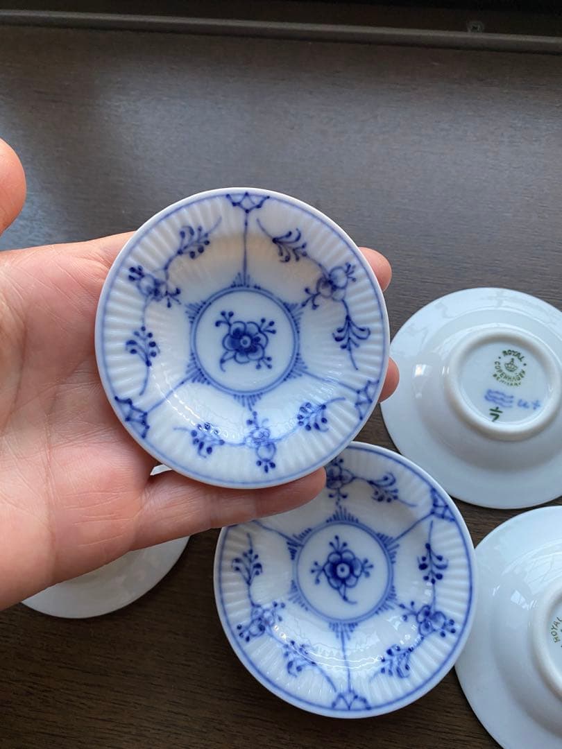 ピ*オ様 ロイヤルコペンハーゲンブルーフルーテッドプレイン1/7 の5枚セット