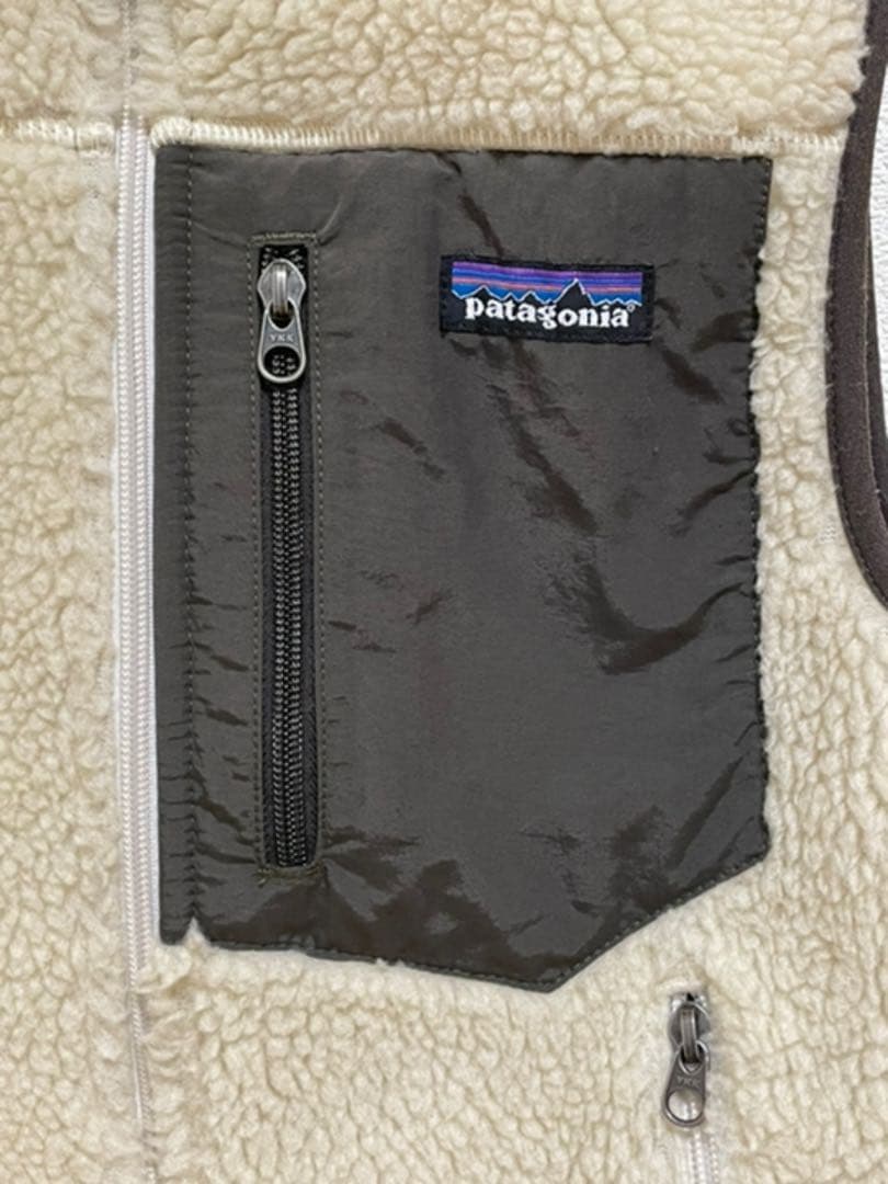 パタゴニア ベスト　men's XSサイズ
